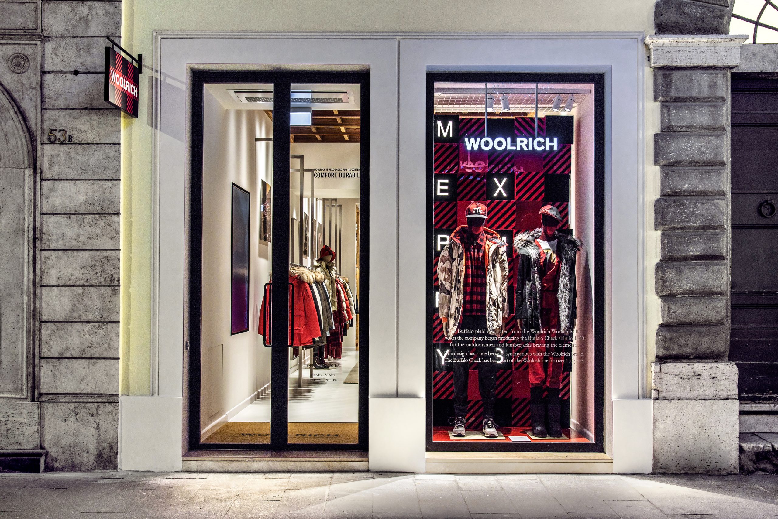 Woolrich flagship store's facade in Roma