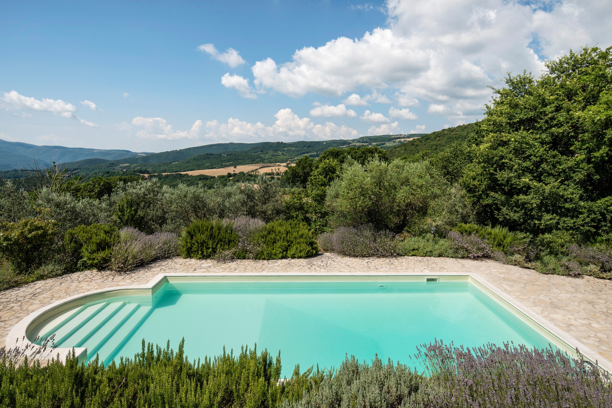 Villa Lavanda Todi's swimming pool in Umbria