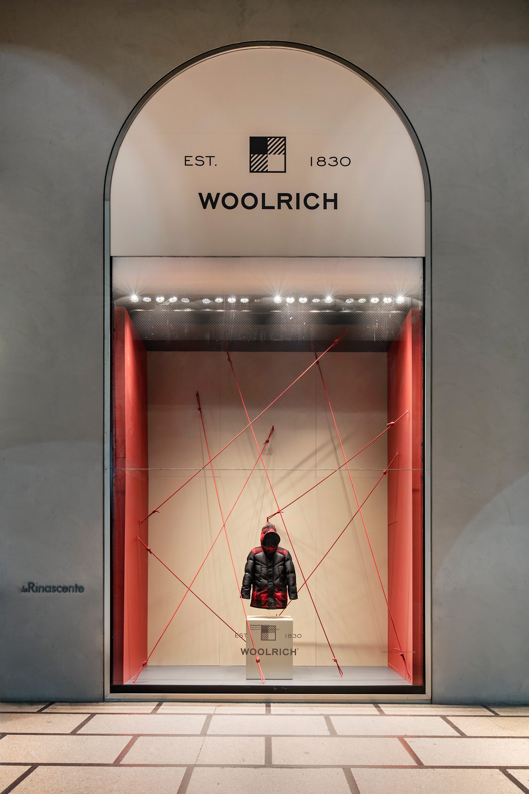 Woolrich windows at Rinascente, Milano