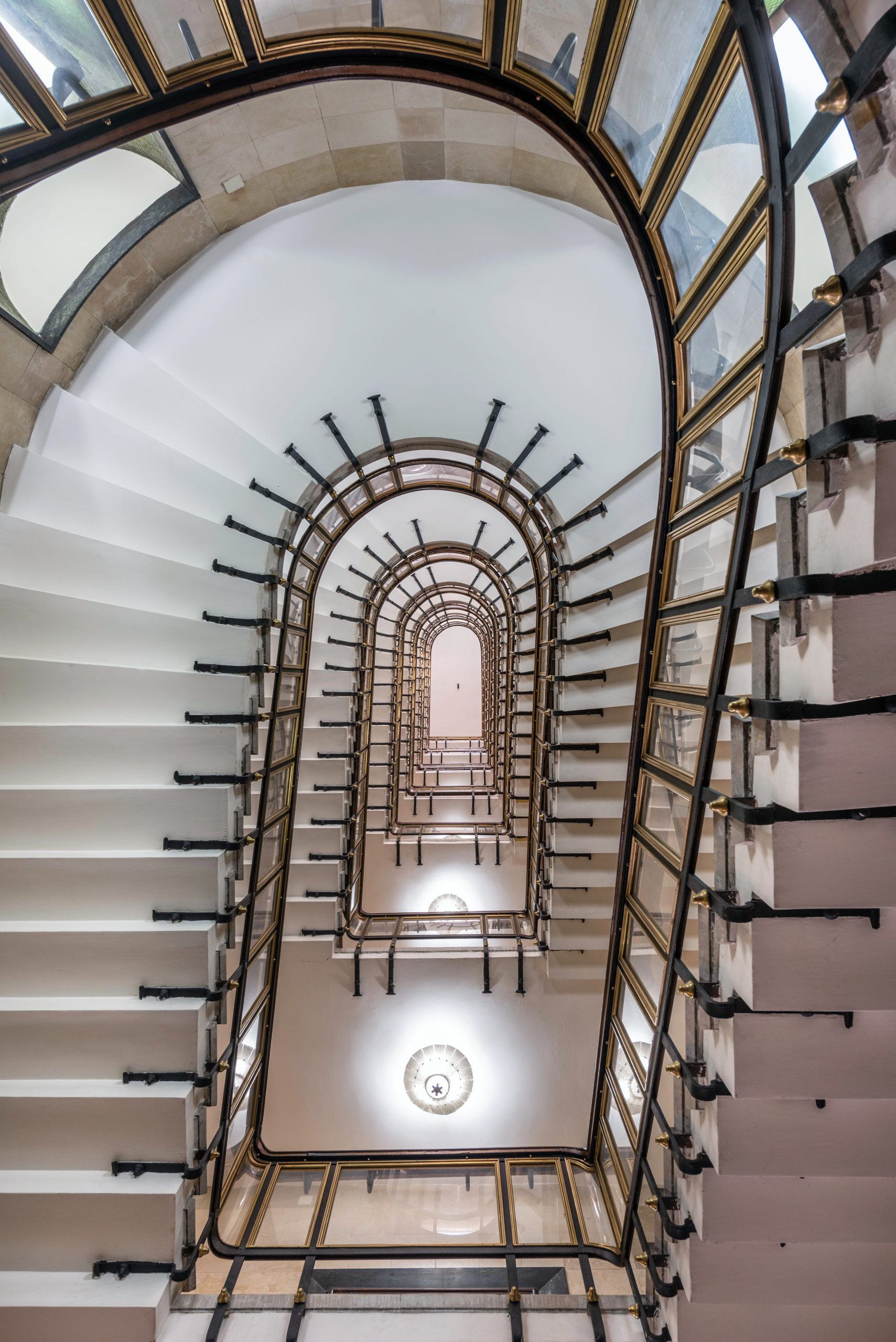 Stairs at Palazzo dei Telefoni, in Napoli